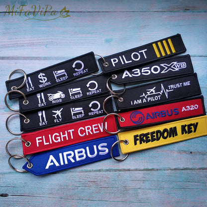 2 PCS  Fashion Trinket Keyring Woven Flight Crew Pilot Gift Aviation Aircraft Key Chain Airbus Plane Pilot Keychains