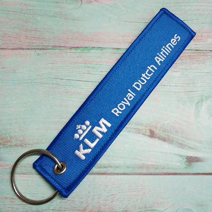 1 PC Blue Key Chain for KLM American Airlines Qatar Airplane Keychain Emirates Flight Crew Pilot Aviation Sleutelhanger