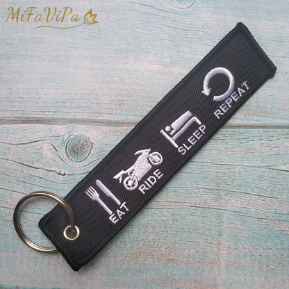 2 PCS  Fashion Trinket Keyring Woven Flight Crew Pilot Gift Aviation Aircraft Key Chain Airbus Plane Pilot Keychains