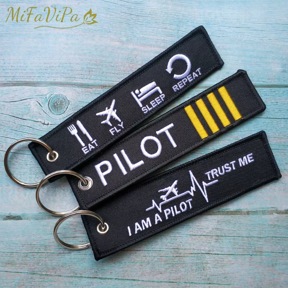 2 PCS  Fashion Trinket Keyring Woven Flight Crew Pilot Gift Aviation Aircraft Key Chain Airbus Plane Pilot Keychains