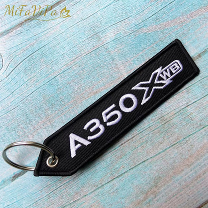 2 PCS  Fashion Trinket Keyring Woven Flight Crew Pilot Gift Aviation Aircraft Key Chain Airbus Plane Pilot Keychains